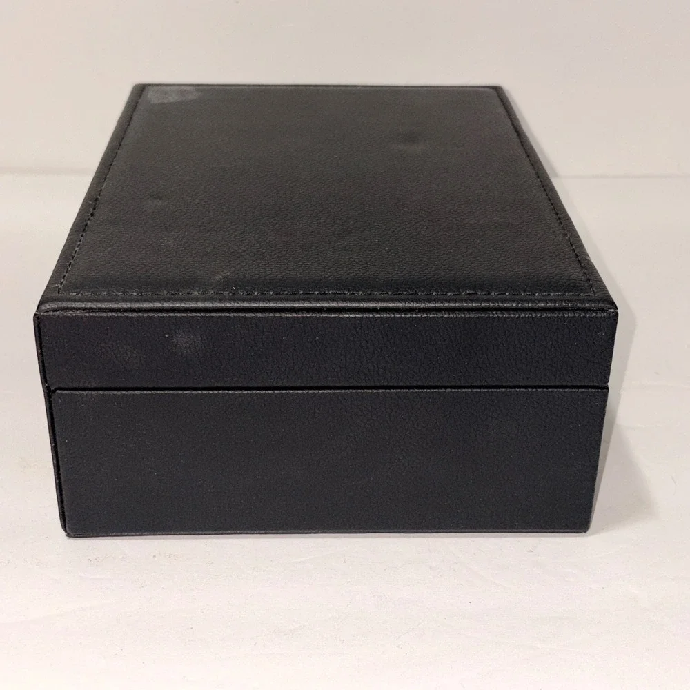 N/A black faux